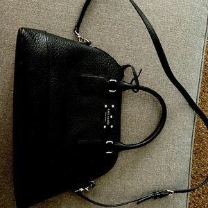 Like new kate spade crossbody bag. Gently used. Have matching wallet to go with.